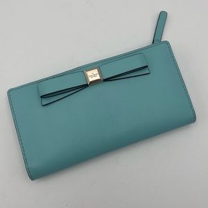 Kate Spade Montford Park Stacy Giverny Blue Patent Leather Clutch Wallet